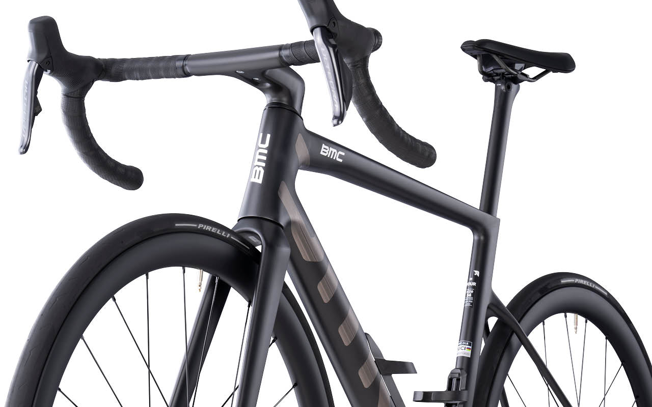 BMC Teammachine SLR01 FOUR 2026 – dostępne w sklepie AkbiSport obraz innowacji