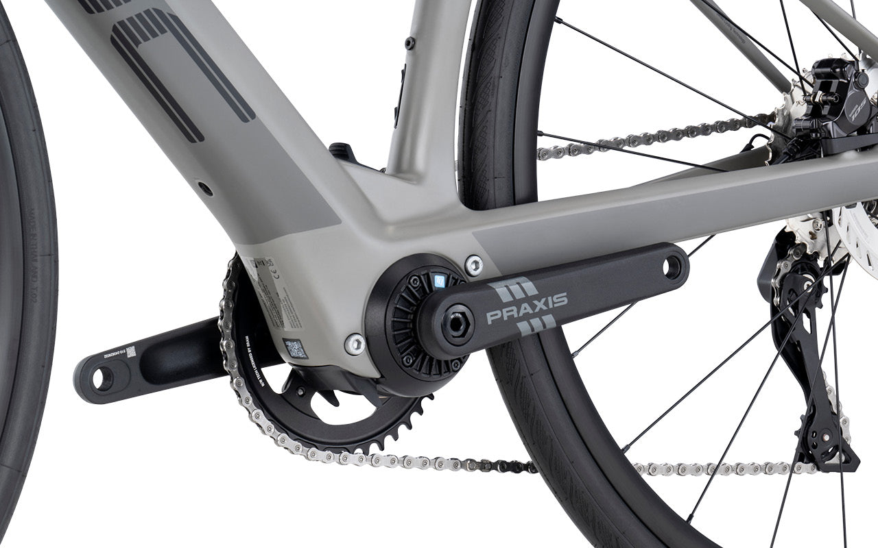 BMC Roadmachine 01 AMP TWO 2026 – dostępne w sklepie AkbiSport innovation image