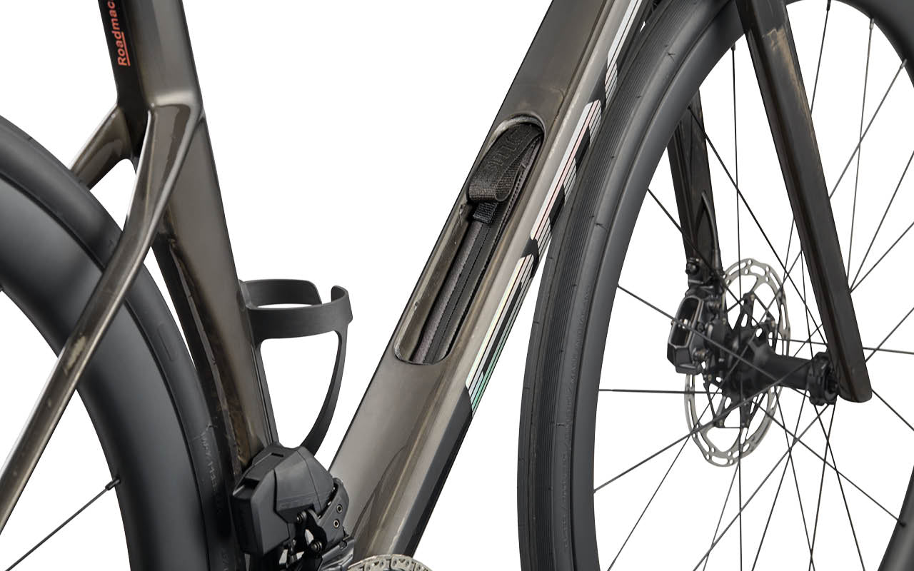 BMC Roadmachine 01 TWO 2027 – dostępne w sklepie AkbiSport innovation image
