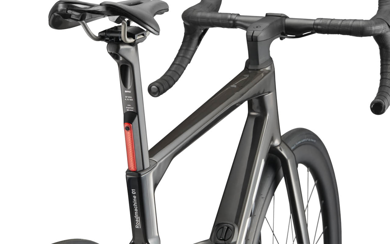 BMC Roadmachine 01 TWO 2027 – dostępne w sklepie AkbiSport innovation image